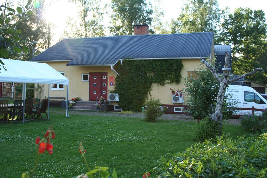 Bed & Breakfast Bjoerkhyddan Rumma Exterior photo